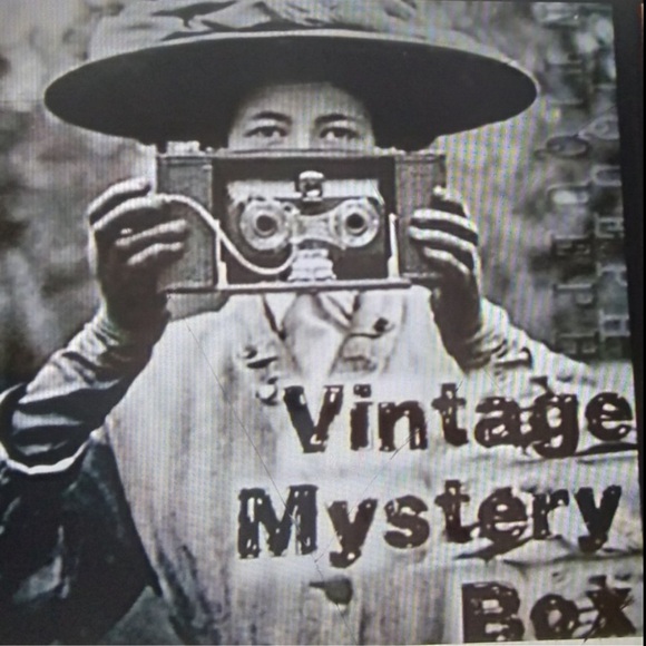 🌹 VANILLA & GOLD ROSES TABLECLOTH 68 X 50 - Picture 8 of 16